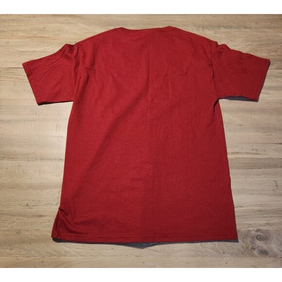 Cheyenne Wyoming T-Shirt Red Size Small Fruit Of The Loom HD Cotton‎ NEW NWT - Picture 5 of 9